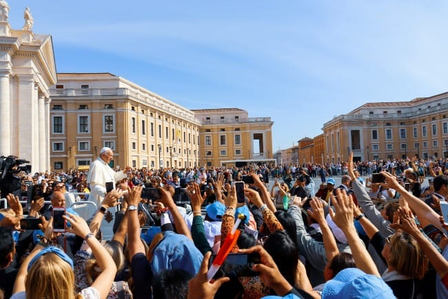 Pope Frances - Basilica di San Pietro, Vatican City