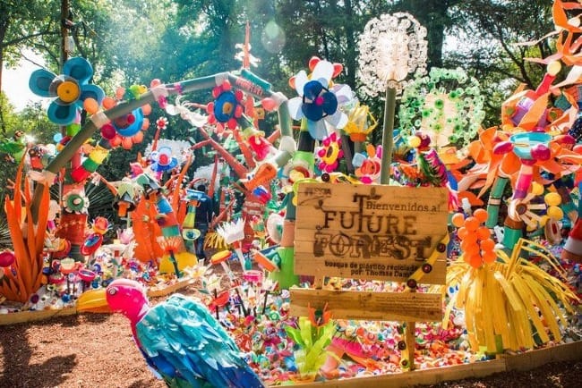 The Art of Creation: Rocks and Lanterns